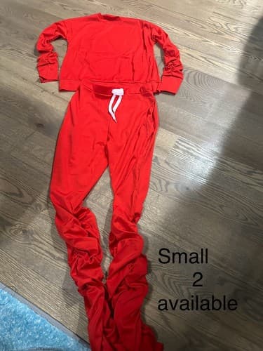 Long Sleeve Shirt and Pants 2 Piece Outfit Womens Size Small Red - Image 1