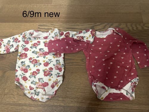 Baby Girl Lot Of 2 Clothes Long Sleeve Size 6/9 Months - Image 1