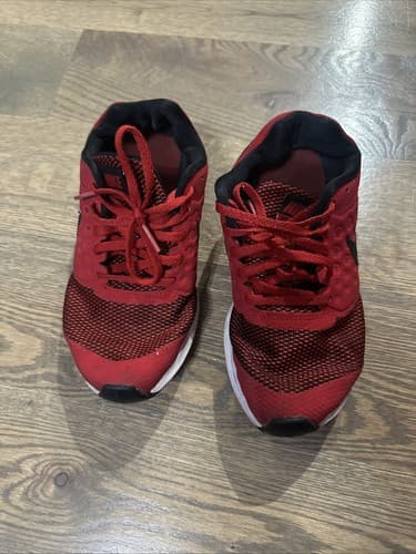 Nike Boys Downshifter Red Running Shoes Sneakers Size 5.5 Y - Image 1