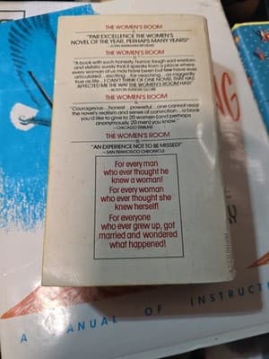THE WOMEN'S ROOM By Marilyn French Paperback 1978 1st Edition - Thumbnail 3