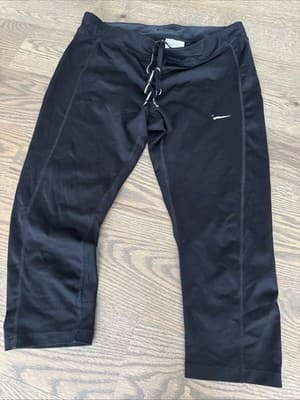 Nike Dri-Fit Womens Black Leggings Size Large Athletic Yoga Gym Pants Capri - Image 1