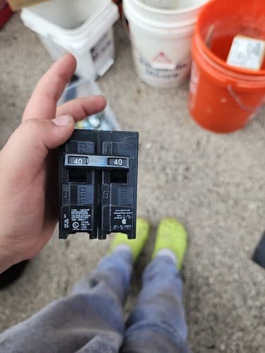 Siemens Q240 40Amp Double Pole Standard Trip Circuit Breaker - Image 1