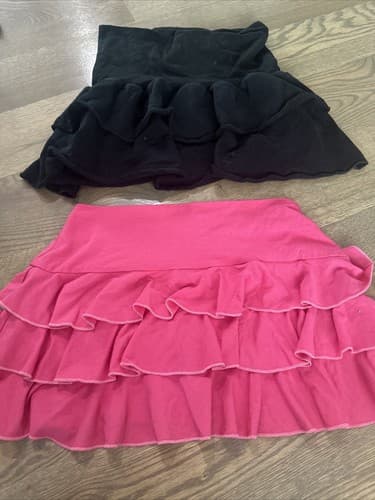 Cute Mini Skirt Size S Set Of 2 Black And Pink - Image 1
