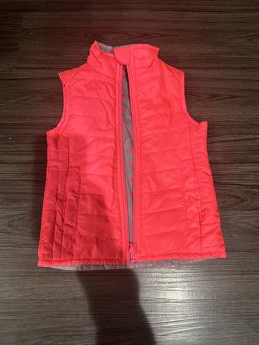 Layer 8 Puffy Thin Girls Sport zip up Vest Pink Size 4 Toddler - Image 1