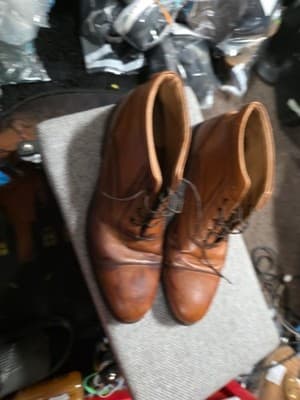 Johnston Murphy Signature Series 15 7062 Mens Size 9M Carmel Chukka Shoes - Image 1