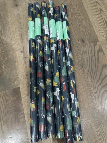 Spritz 6 Rolls Of Christmas Wrapping Paper 20sq Ft Each Roll - Image 1