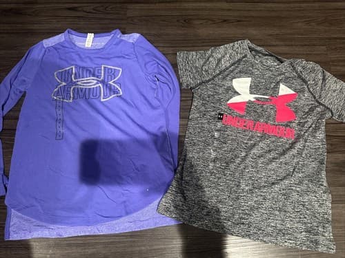 UNDER ARMOUR GIRLS ATHLETIC LOOSE SHIRT LONG/SHORT SLEEVE SIZE YSM - Image 1
