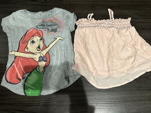 Girls Short Sleeve Shirts Lot Of 2 Size S (6/6x) - Image 1