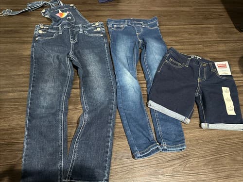 Cat&Jack girls dark wash jeans, Overalls And Shorts size 6/6X - Image 1