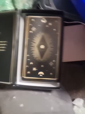 La Muci Design -Deluxe Tarot 78 Card Set & Booklet w/ storage box - Thumbnail 3