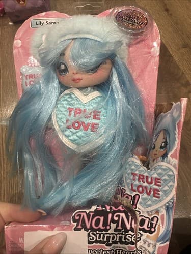 1 Ct MGA Na Na Na Surprise Sweetest Hearts 7.5" Lily Sarang Soft & Posable Doll - Image 1