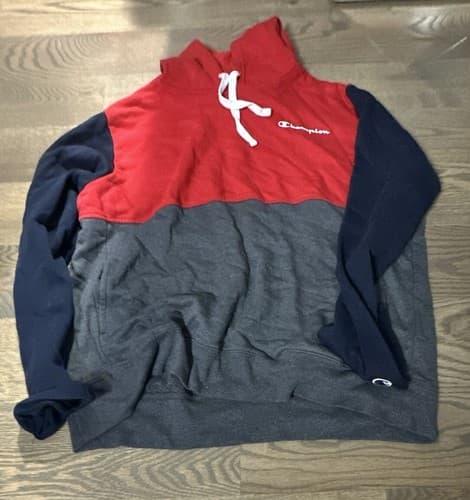 Champions Pullover Hoodie Size XL - Image 1