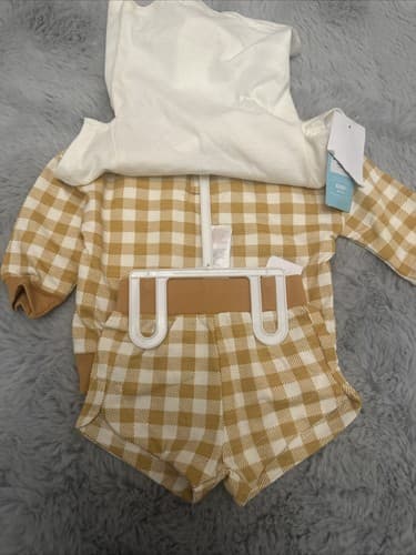 PL Baby Girls' 4-Piece Set Size 6m New - Thumbnail 2