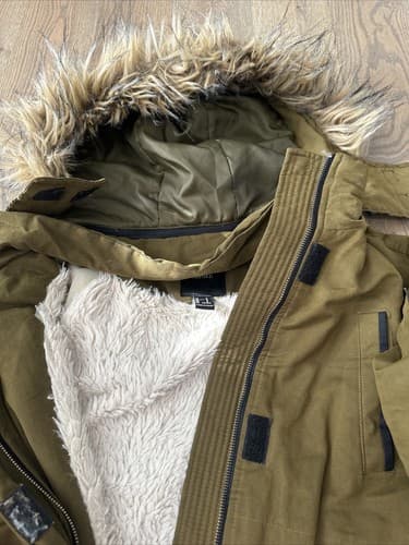 Forever 21 Women's All Weather Hooded Full Zip & Snap Jacket Size S - Thumbnail 4