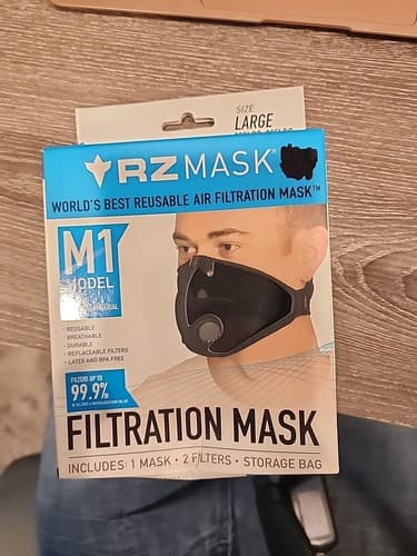 RZ Mask M1 Neoprene Facemask Black - Image 1