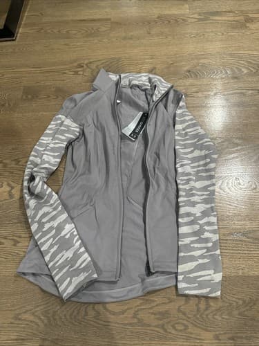 Under Armour All Season Gear Full Zip Gray Athletic Women's Jacket Small - Image 1