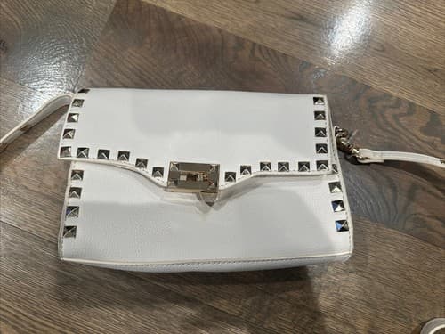 Ivory small handbag/purse - Image 1