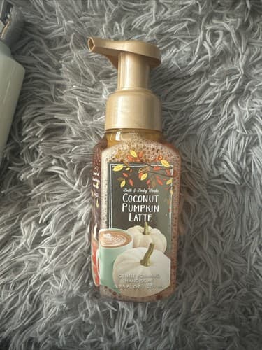 1 Bath & Body Works COCONUT PUMPKIN LATTE Foaming Hand Soap Autumn Harvest - Image 1