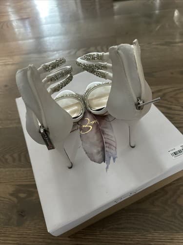 Jessica Simpson JAMALEE White Satin Beaded Strappy Heels Size 7M - Thumbnail 4