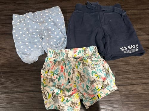 Lot of 3 Girl Shorts Sizes 3T - Image 1