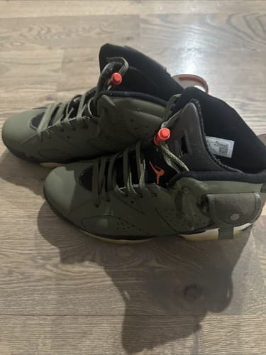 Size US 10- Jordan 6 Retro x Travis Scott Mid Olive CN1084-200 - Thumbnail 2