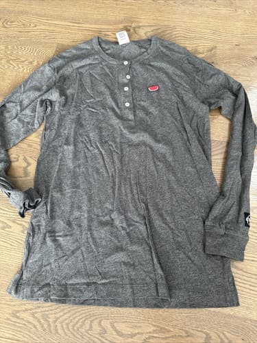 Victoria's Secret PINK Long Sleeve Shirt Size XS Gray - Image 1