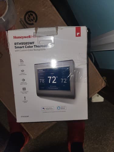 Honeywell Home Smart Color Thermostat w/ Cus. Col. Background RTH9585WF - Image 1