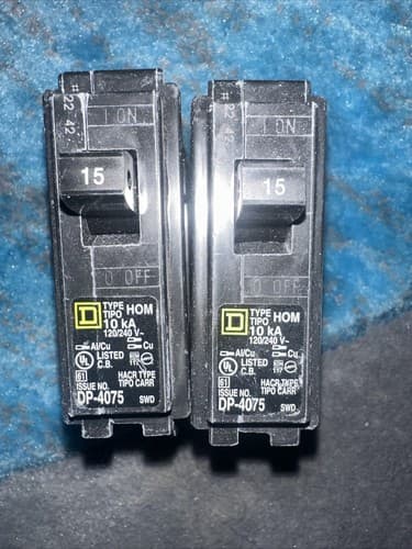 (2) Two 15 Amp Single Pole Square D Homeline Circuit Breakers - Image 1