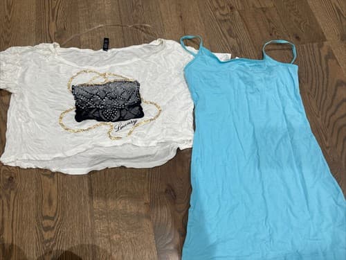 Women’s Tank Top T-Shirt Lot Of 2 Blue And White Size Medium - Image 1