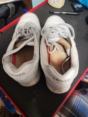 Levi's Women's Tennis Shoes Faux Leather White Size 7 - Thumbnail 3