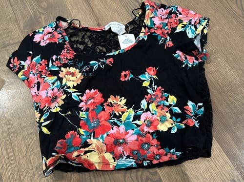 Ambiance Apparel Womens Crop Top Black Floral Crochet Blouse Shirt Size L New - Image 1