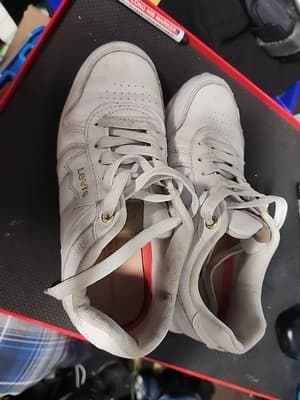 Levi's Women's Tennis Shoes Faux Leather White Size 7 - Thumbnail 2