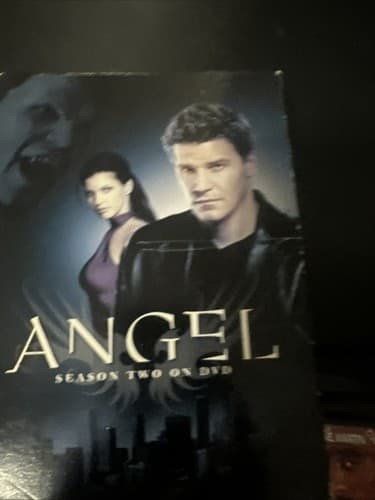 Angel: Season Two - DVD - 6 disc-set all 22 Season Two Episodes D Boreanaz - Image 1
