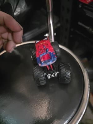 Hot Wheels Monster Jam Spiderman Marvel 1:64 - Thumbnail 4