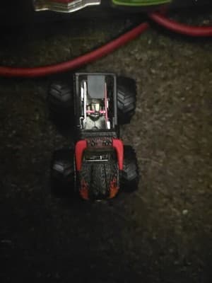 Hot Wheels Monster Jam 1:64 El Toro Loco Black ~ GOOD USED CONDITION - Thumbnail 5
