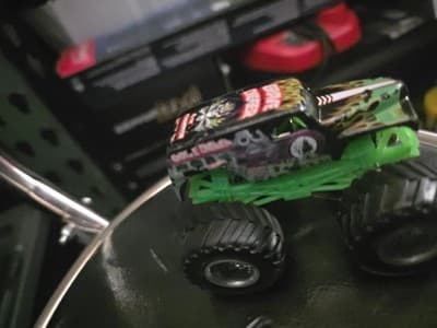 Lot Of 2 Hot Wheels Grave Digger & Son Uva Digger Trucks Monster Jam 1:64 Scale - Thumbnail 5