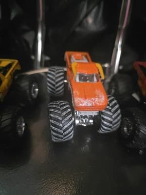 Hot Wheels Monster Jam - El Toro Loco 1:64 Diecast Monster Truck Lot Of 3 - Thumbnail 5