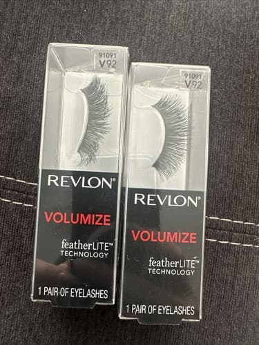 Revlon featherLITE Technology Eye Lashes Volumize Model 91091 Two Pairs Black - Image 1