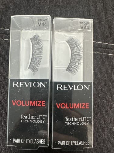 Revlon featherLITE Technology Eye Lashes Volumize Model 91069 Two Pairs Black - Image 1