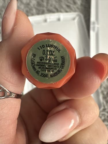 Milani Color Fetish Matte Lipstick 110 Lustful - Thumbnail 2