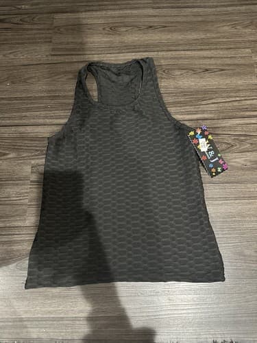 W & J Fashion Womens Size Small Black Top Shirt Tank Top - Image 1