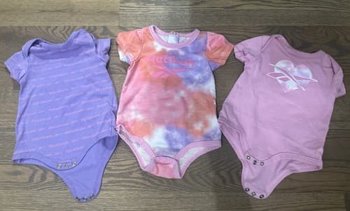 Reebok Baby Girl Lot Of 3 Clothes One Piece Bodysuit Size 0/3 Months - Image 1