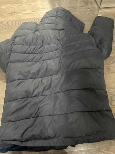 Men's Tommy Hilfiger Large Puffy Coat Grey/Plaid RN# 54163 - Thumbnail 4