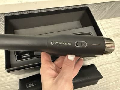 Ghd Unplugged On The Go Cordless Styler Flat Iron Black S9U221 - Thumbnail 2