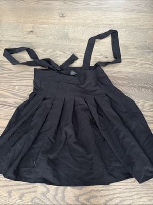 Women's Shein Black Skirt Size Small Zipper On The Side - Image 1