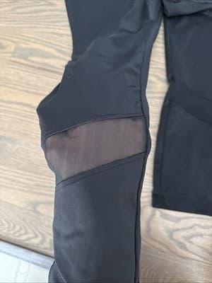 GUESS Women's Size M Black Leggings Elastic Waist Pants - Thumbnail 2