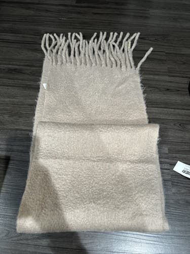 Melrose and Market Blanket Scarf Soft Knit One Size - Image 1