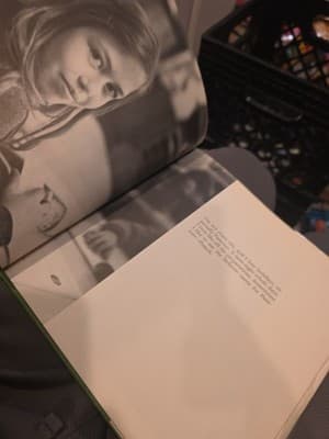 FAMILY PASSOVER By Anne Rosen - Hardcover - Thumbnail 3