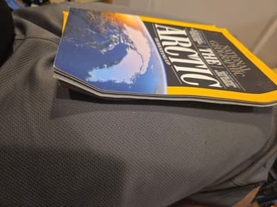 National Geographic Magazine September 2019 The Arctic Is Heating Up - Thumbnail 2
