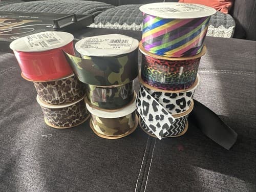 1 1/2in x 9ft Ribbons Assorted Colors/ Styles Lot Of 10 - Image 1